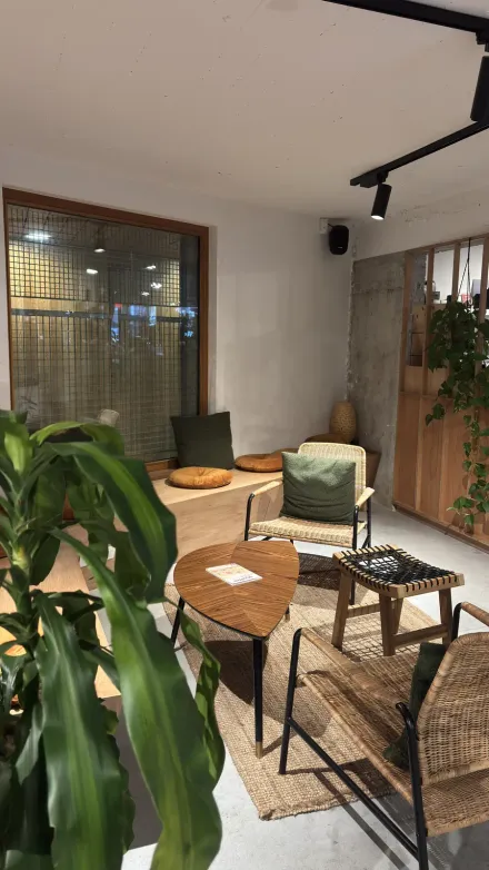 Magasin KAMEO Bikes Liège — vue 15 : showroom vélos électriques et atelier, Quai de Rome 22